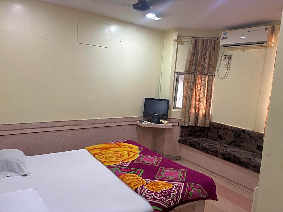 Hotel T.A.P Paradise