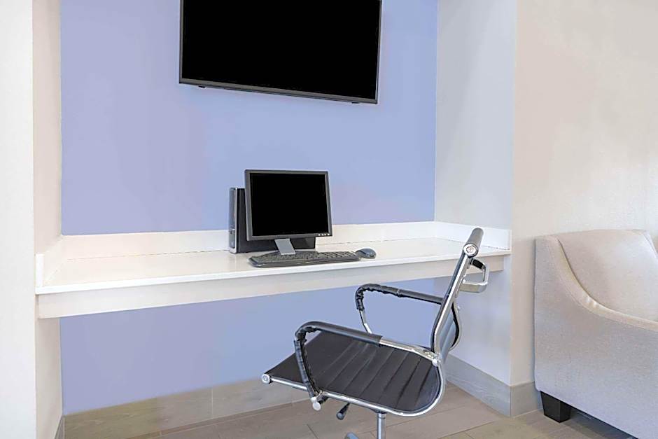 Super 8 by Wyndham Amarillo West