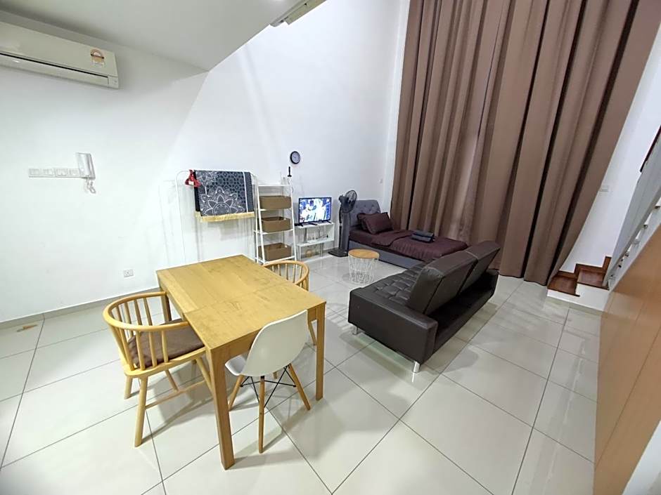 Wan's Homestay i-City