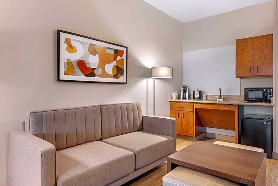 Best Western Plus Riata