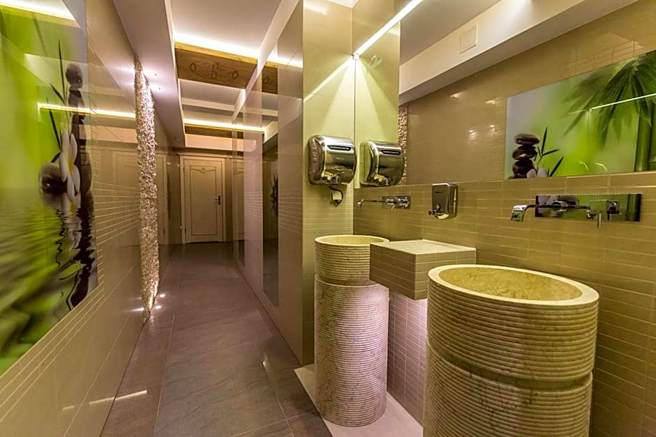 Carlina Hotel & SPA