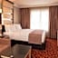 Elite World Nest Van