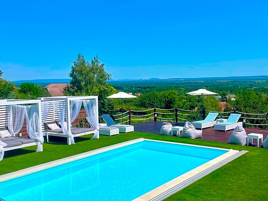 Love and Dream Élményvilla