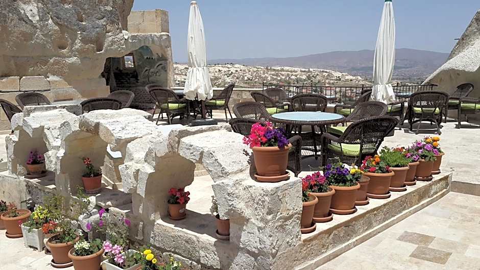 Arif Cave Hotel