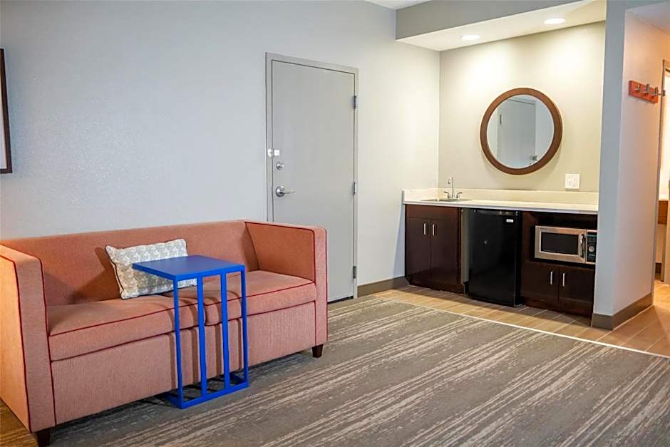 Hampton Inn By Hilton Gonzales