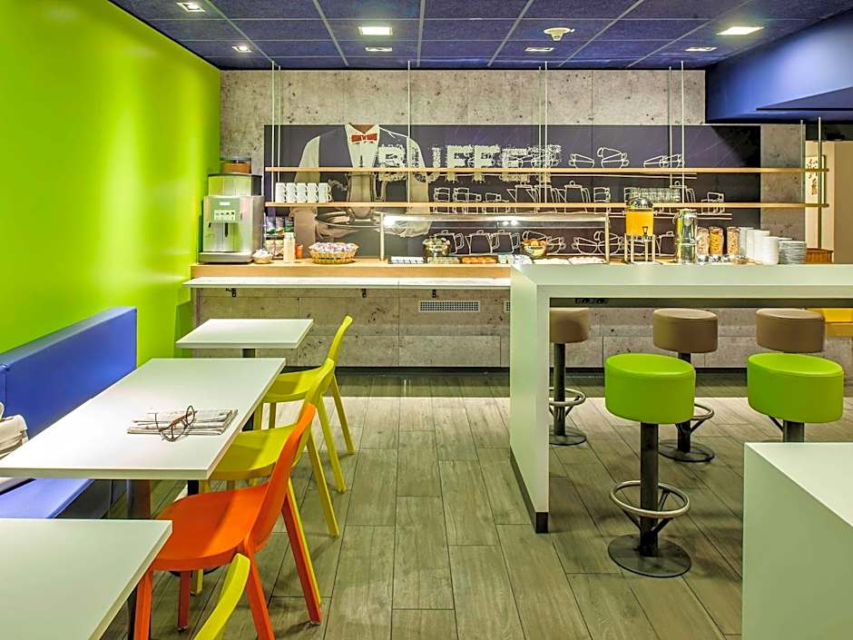ibis budget Givet