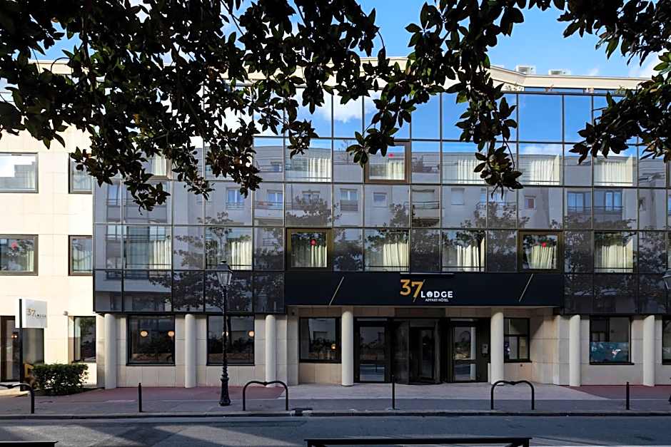 Aparthotel 37 Lodge Courbevoie Paris La Défense