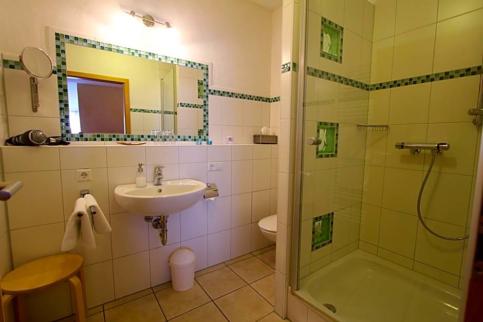 Weinhotel / Gasthaus zur Sonne