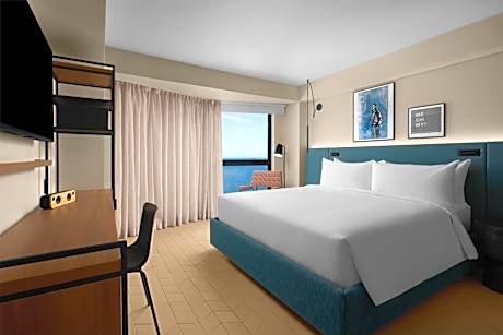 One-Bedroom King Suite with Ocean View
