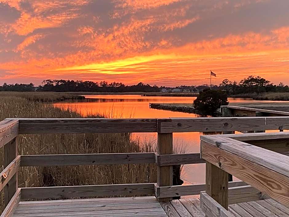 Cambridge Reserve at Bermuda Bay by KEES Vacations