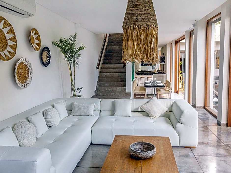 AB Villa & Apartments