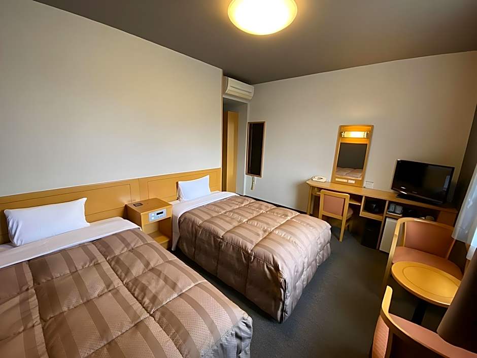 Hotel Route Inn Wakamiya Inter