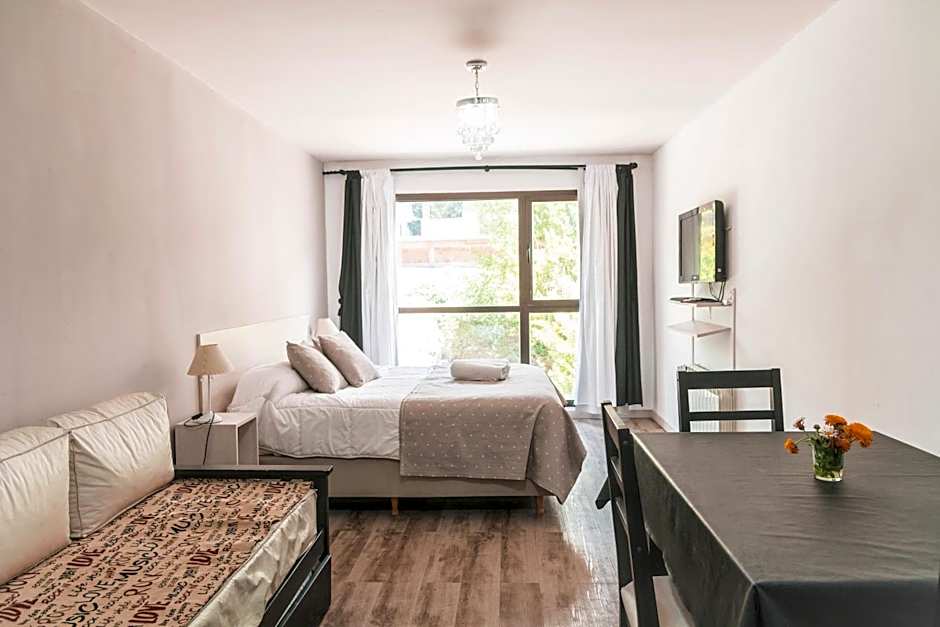 Photo 1 of 7 of Apartment