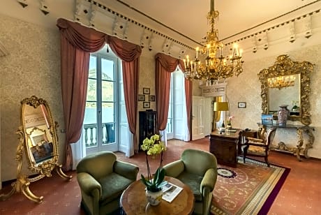 Suite lake view