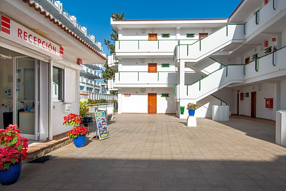 Apartments Montemayor