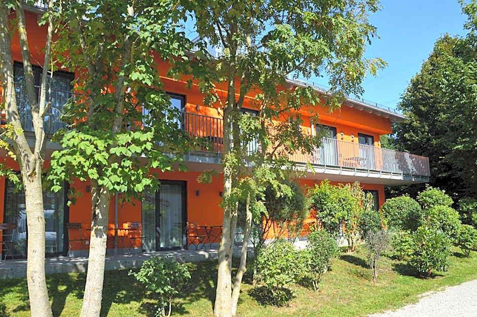 Schäfer Boardinghouse