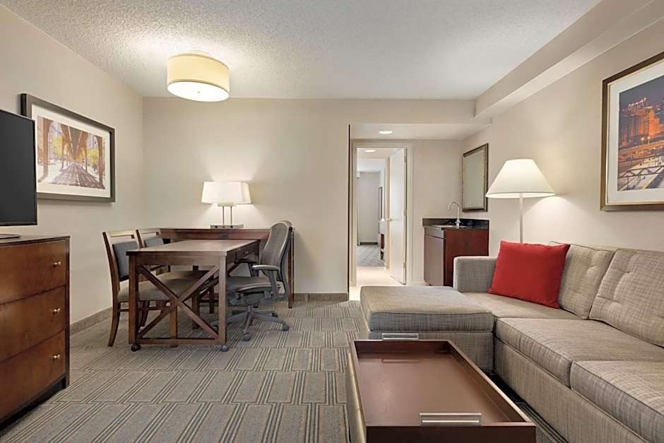 Embassy Suites By Hilton Hotel Chicago-Lombard/Oak Brook