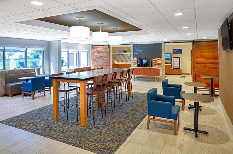 Holiday Inn Express Statesboro By IHG