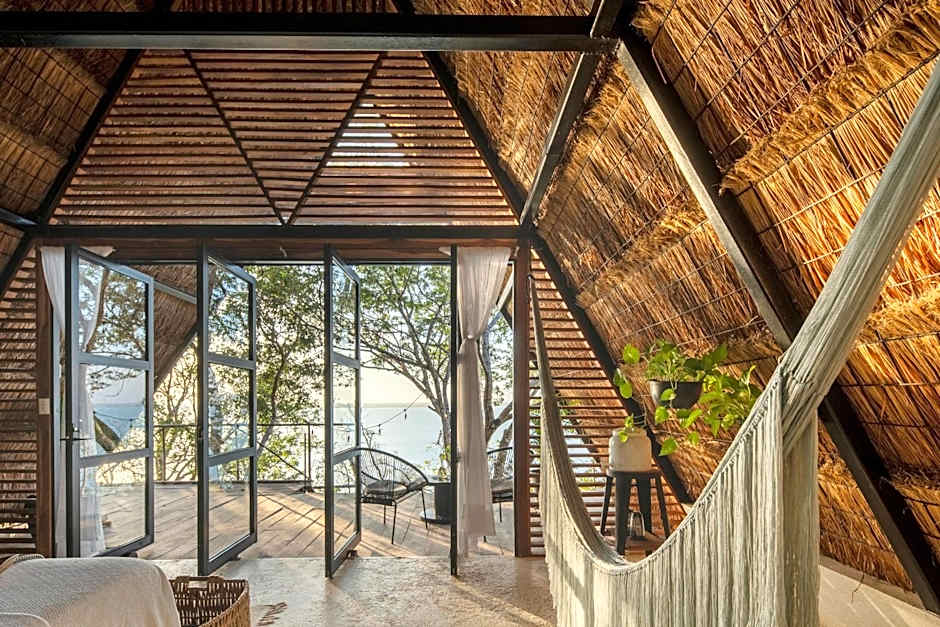 Azul Nomeolvides Bacalar - Guests Only