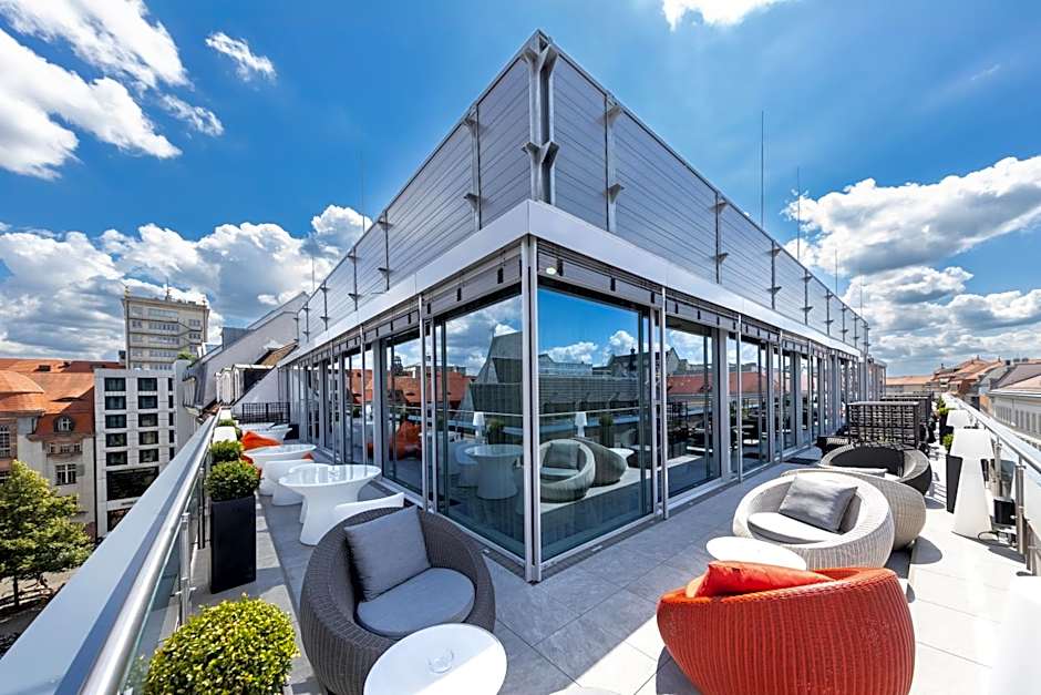 Best Western Premier Royal Blue - Adult only