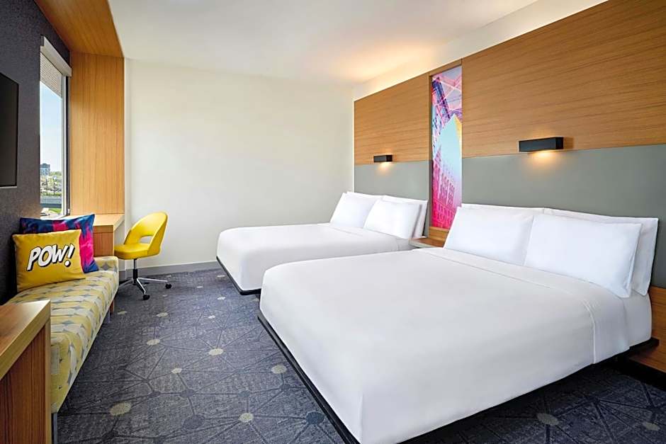Aloft Montreal Airport