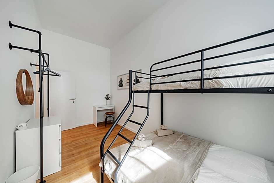 Modern Central City Rooms