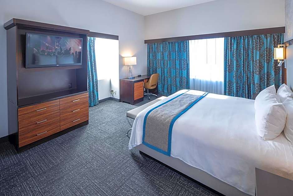 Photo 1 of 4 of Presidential Suite