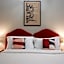 casa mo room and suite