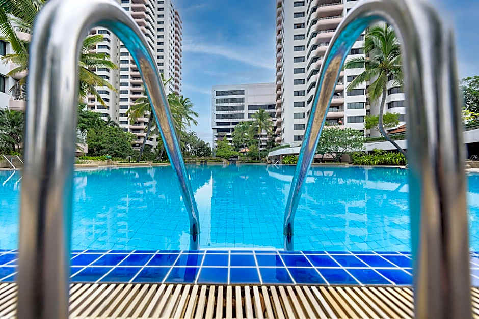 Riverine Place Hotel and Residence