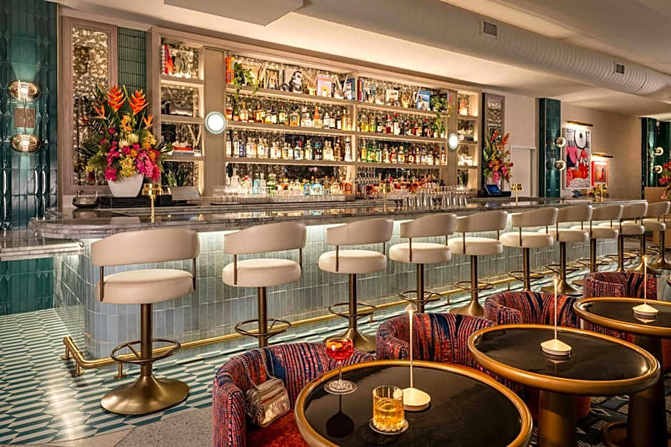 Moxy St. Petersburg Downtown