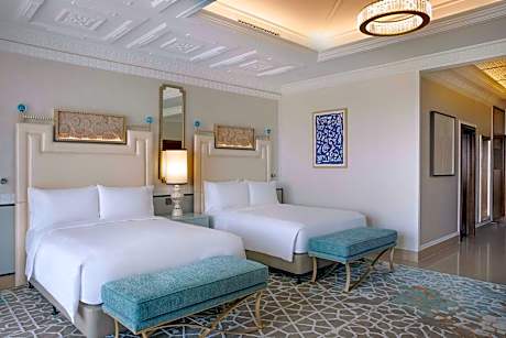 Premier Queen Room with Two Queen Beds and Golf Course View