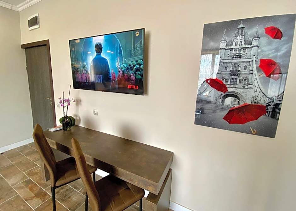 Luxury Apartments Ivon