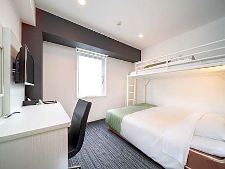 Double Room with Loft Bed - Non-Smoking