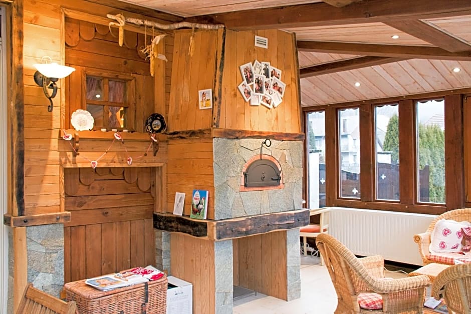 Chez MARLYSE-chambres et Table d'hôtes