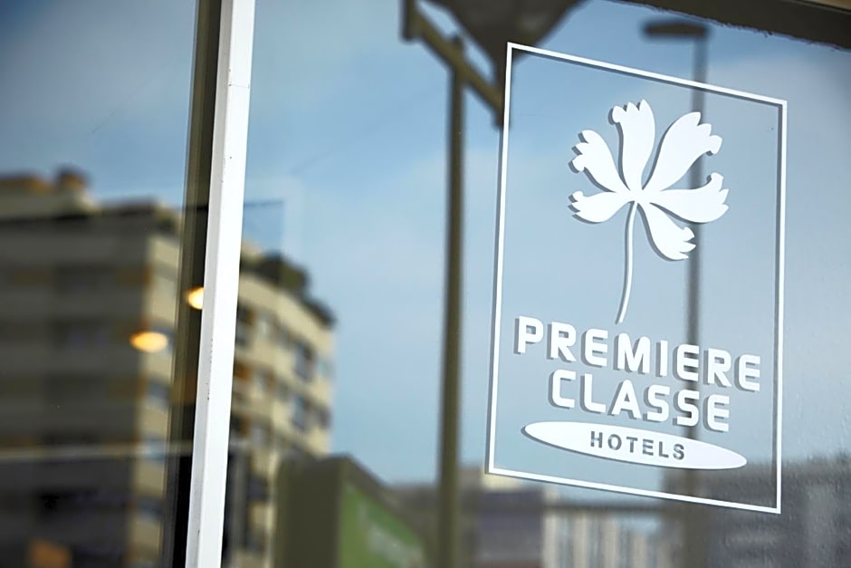 Premiere Classe Paris Ouest - Pont de Suresnes Hotel