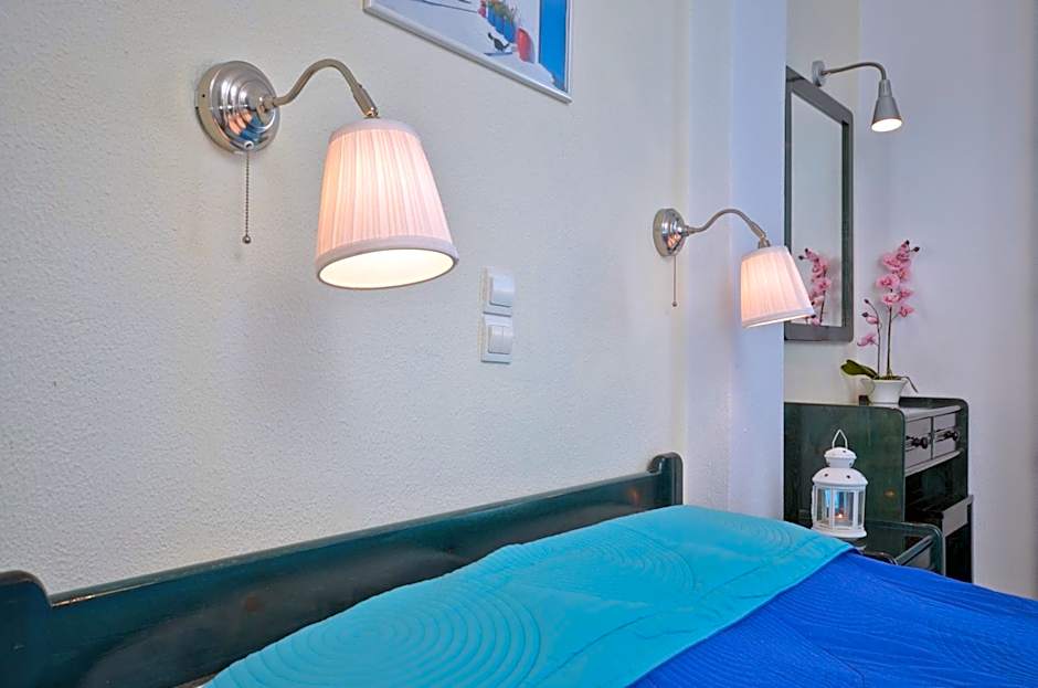 Dilino Hotel Studios