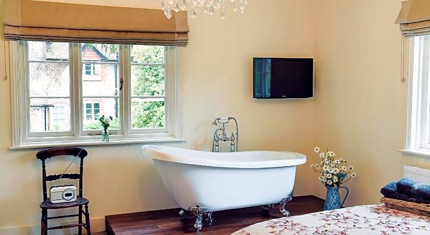 The Nest Hotel and Restaurant