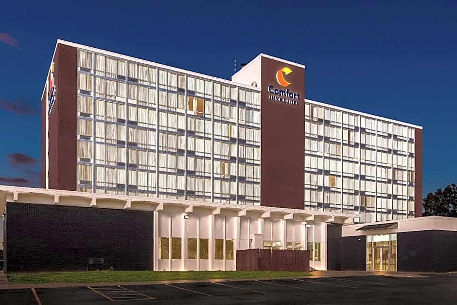 Comfort Inn & Suites Omaha Central