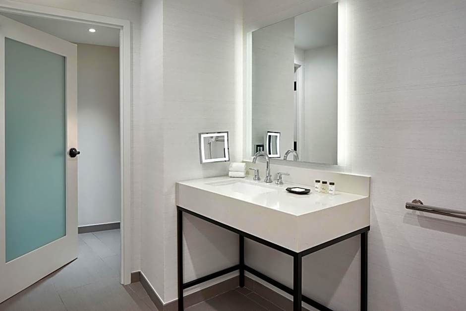 Sheraton Reston Hotel