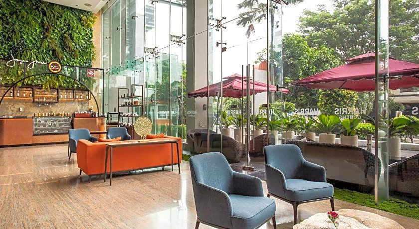 HARRIS Hotel & Conventions Gubeng