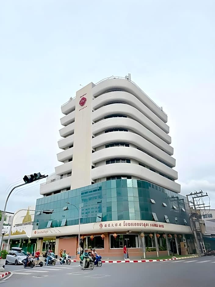 Sakura Budget Hotel