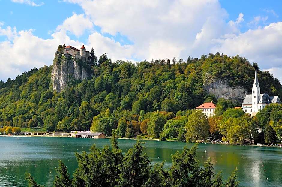 Hotel Ribno Superior