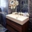 Mathias Luxury Plus by Viadora