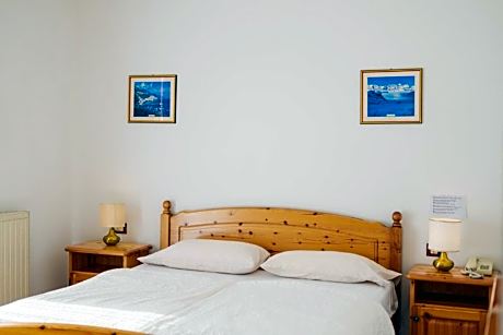 One-Bedroom Apartment (4 Adults)