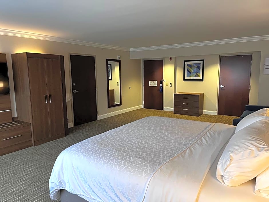 Holiday Inn Express Hotel & Suites Williamsport