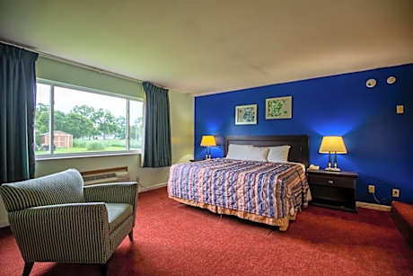 Budget Host Inn