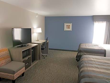 Queen Room with Two Queen Beds - Non-Smoking