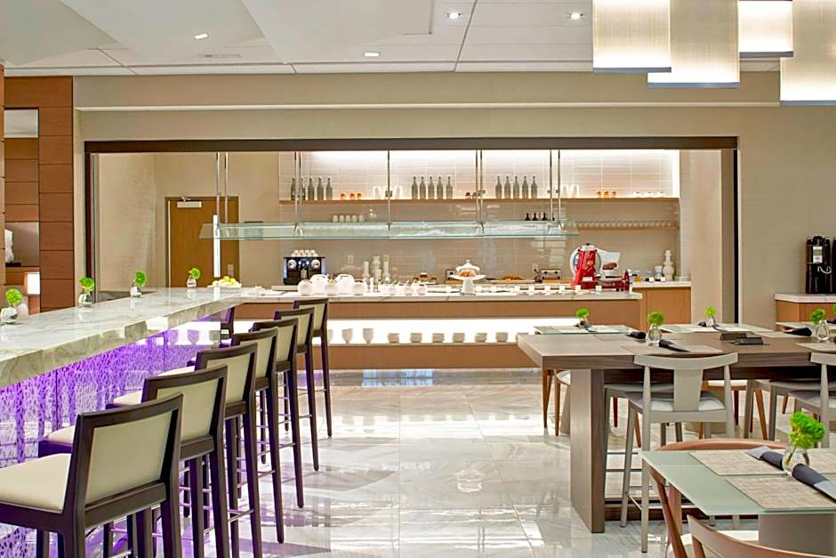 AC Hotel by Marriott Atlanta Downtown