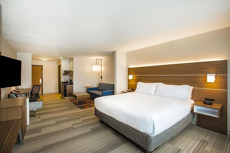 Holiday Inn Express Hotel & Suites Bellevue-Omaha Area