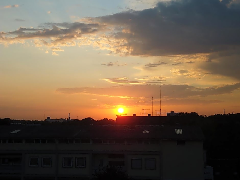 enjoyHotel garni Korntal Stuttgart